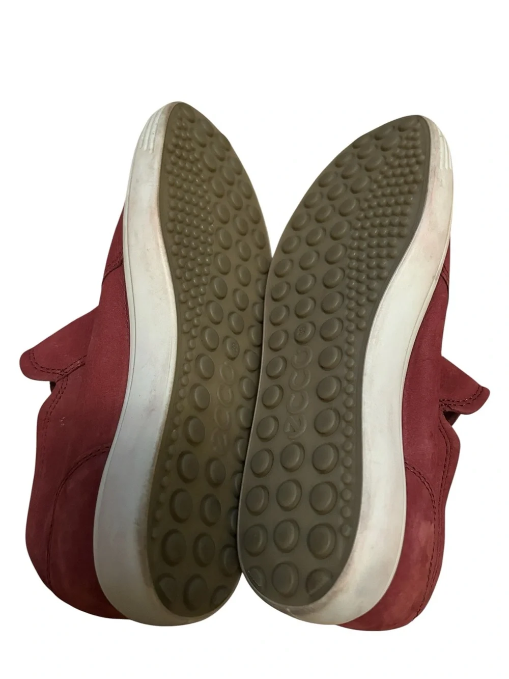 ECCO Soft 7 Women's Maroon Nubuck Zip Bootie Size: 8.5 (39/40)